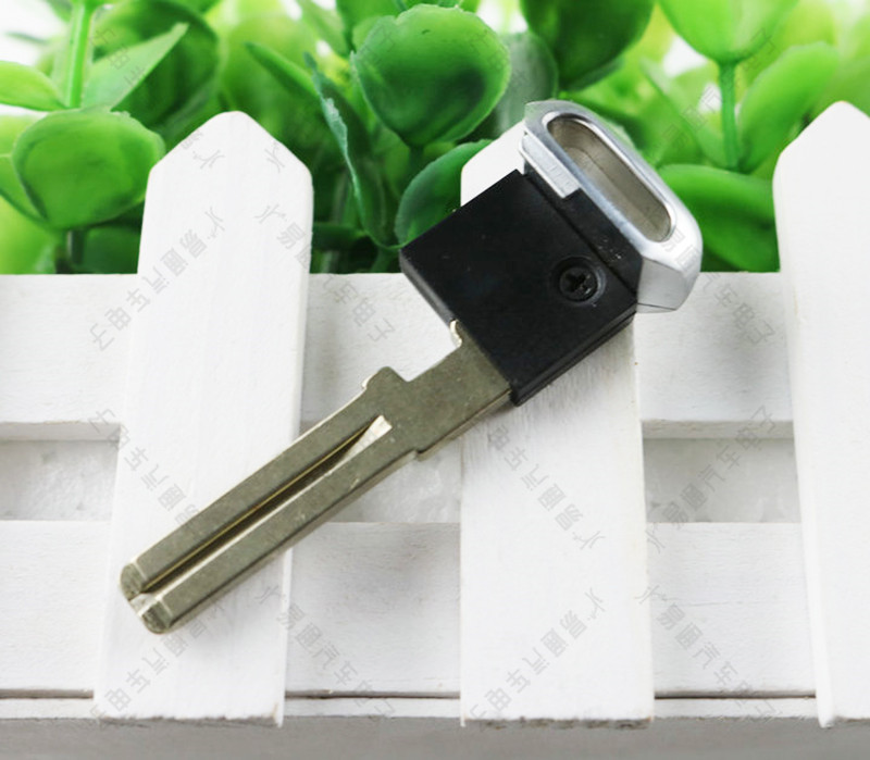 Suitable for Gac Trumpchi Gs5 Ga5 Gs4 Smart Card Mechanical Key Legendary Smart Small Key Remote Control Key