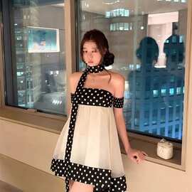 法式千金风波点拼接连衣裙女26夏季新款可爱抹胸娃娃裙小个子短裙