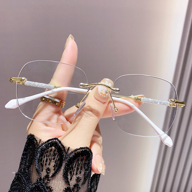 2025年ホットスタイルコレクション女性用老眼鏡、中高年向けの新しい高精細抗青色光ファッショナブルなフレームレス老眼鏡|undefined