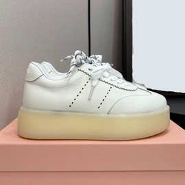 ·2025早春季新款休闲百搭圆头厚底增高复古擦色脏脏时尚板鞋女