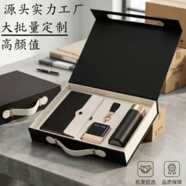 笔记本记事本;商务礼品套装;台历/日历