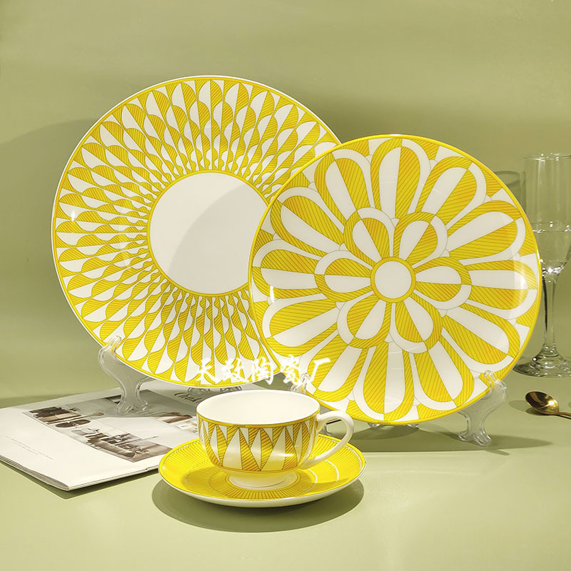 Cross-border Sunshine Western Food Plate Light Luxury Household Restaurant Steak Plate Bone China Geometric Cup and Saucer Set Creative Gift Boxed