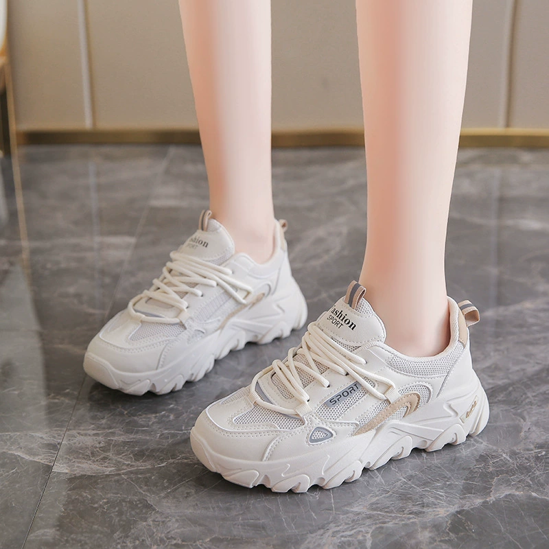Женская обувь Летние новые кроссовки Модная сетчатая обувь Four Seasons Модная повседневная обувь Обувь для пап на толстой подошве