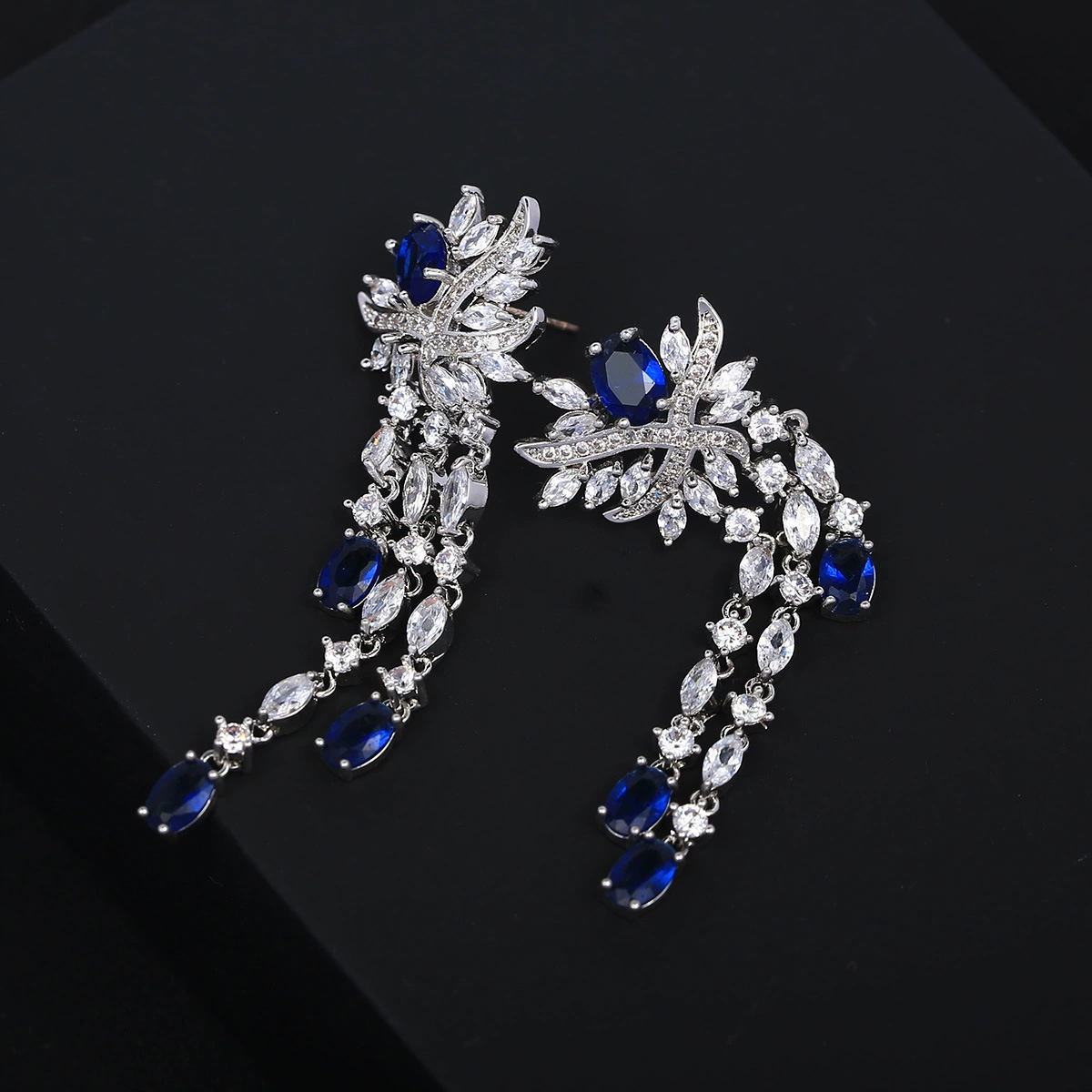 欧蒂娜 Accessory with tassels, earrings, universal silver needle, silver 925 sample, light luxury style