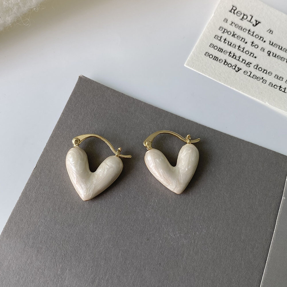 1 Paar Elegant Süss Herzform Kupfer Überzug Ohrringe display picture 2
