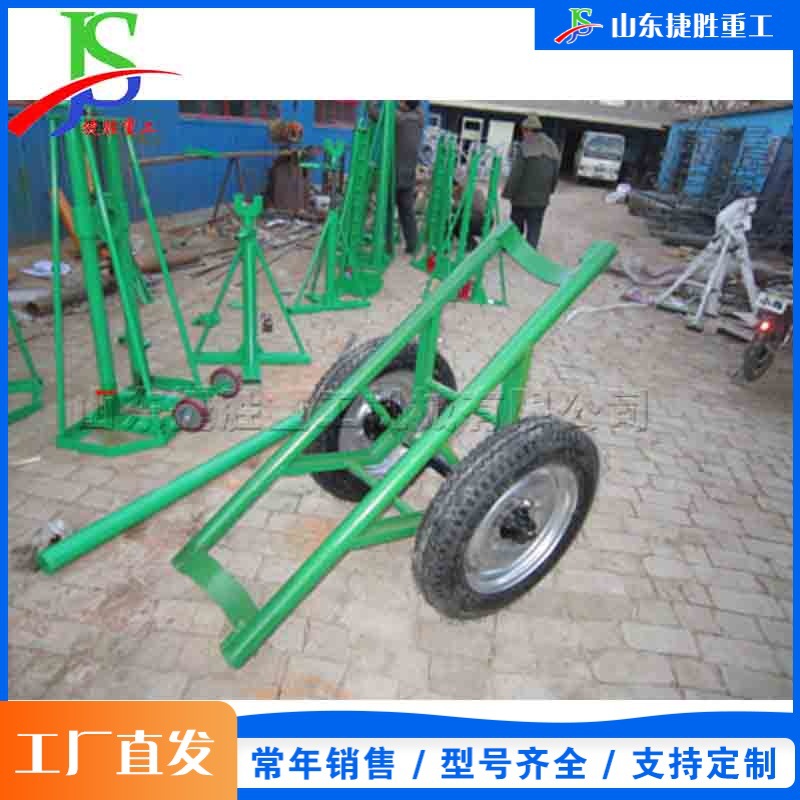 Vehículo de transporte de postes eléctricos de doble poste de cemento montado en la parte superior del equipo de transferencia de toneladas de cemento de construcción