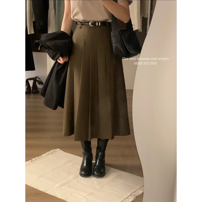 【Miss】A Must-Have for Every Year! Versatile Slimming Pleated Skirt (with Belt) B505