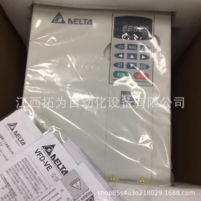 Продается новый инвертор Delta VFD110V23A-2 VFD055V23A-2 по выгодной цене.