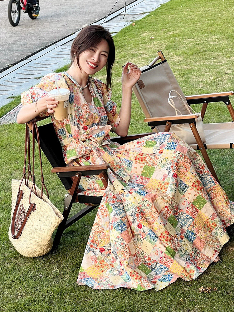 Đầm maxi cổ chữ V tay phồng họa tiết hoa nhí phong cách Pháp — Màu vàng in hoa chi tiết 7