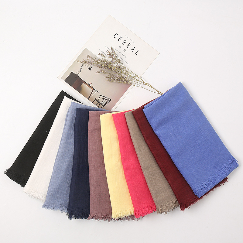 Women's Fashion Solid Color Cotton Tassel Cotton Linen Scarves display picture 1