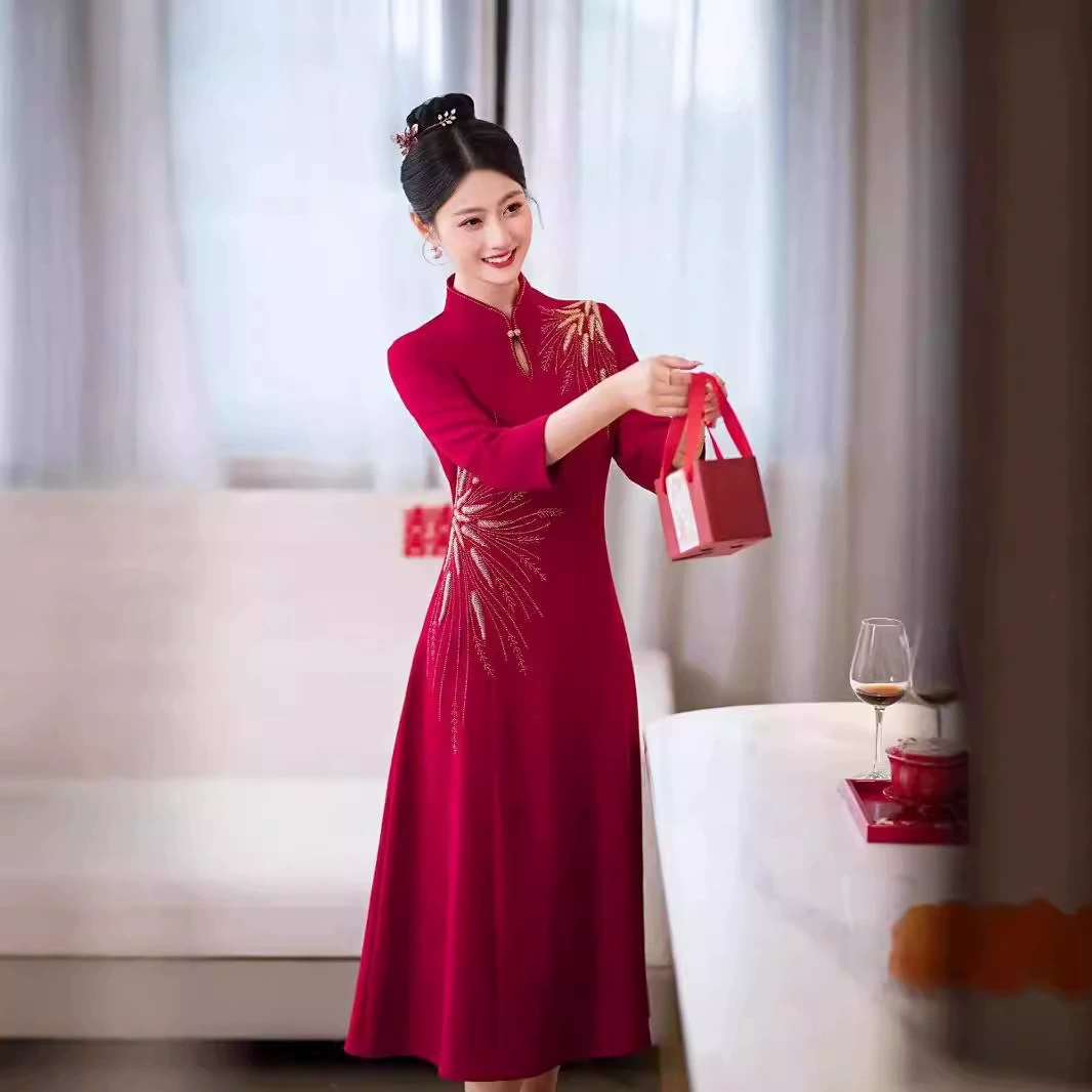 Мама одевается свадебное банкетное платье чонсам 2024 новый благородный темперамент