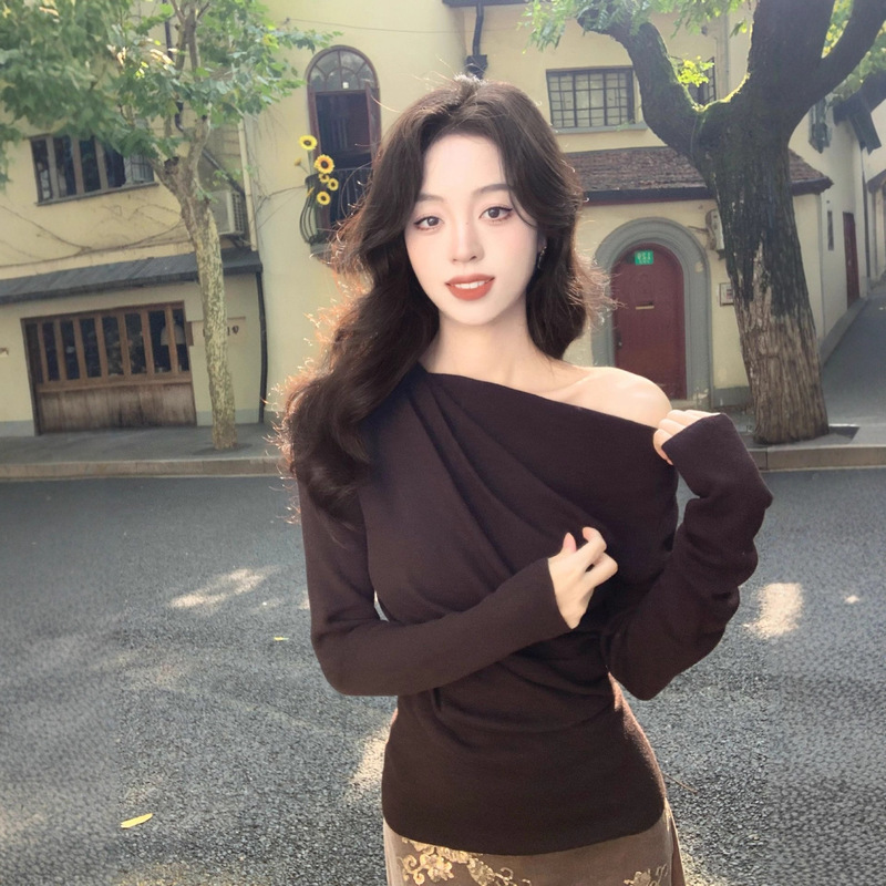 法式气质白色斜肩长袖针织打底衫女高级感毛衣内搭绝美上衣秋冬季|undefined