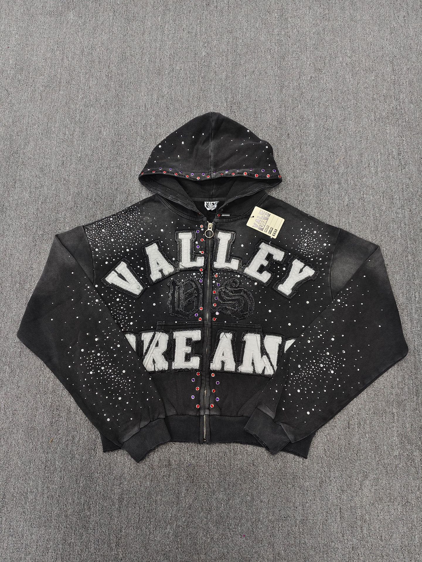 Vale Valley Zip Sweater Washed Rhinestone Graphic Black