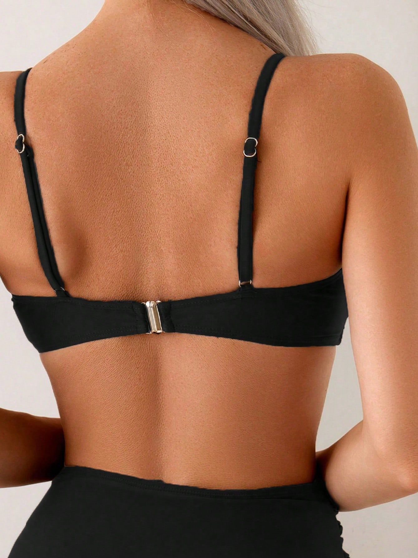 Maillot de bain une pièce sexy à bretelles fines et couleur unie pour femme, bikini de plage tendance._voghion.com