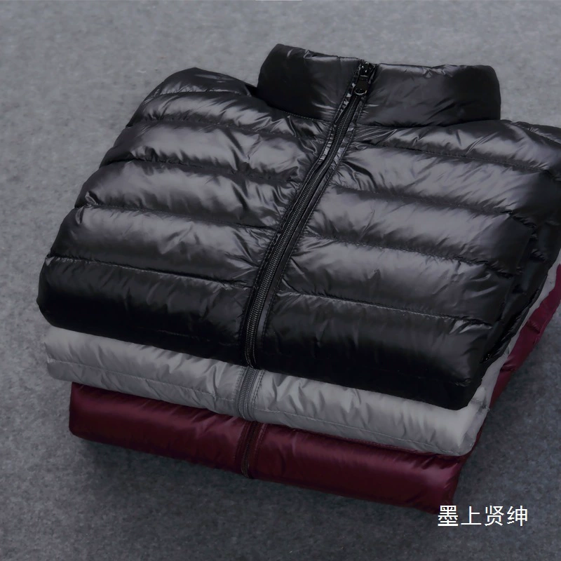 Men's velvet short handheld light and thin down jacket with hood, 2024 years, feather stuffing, plus size