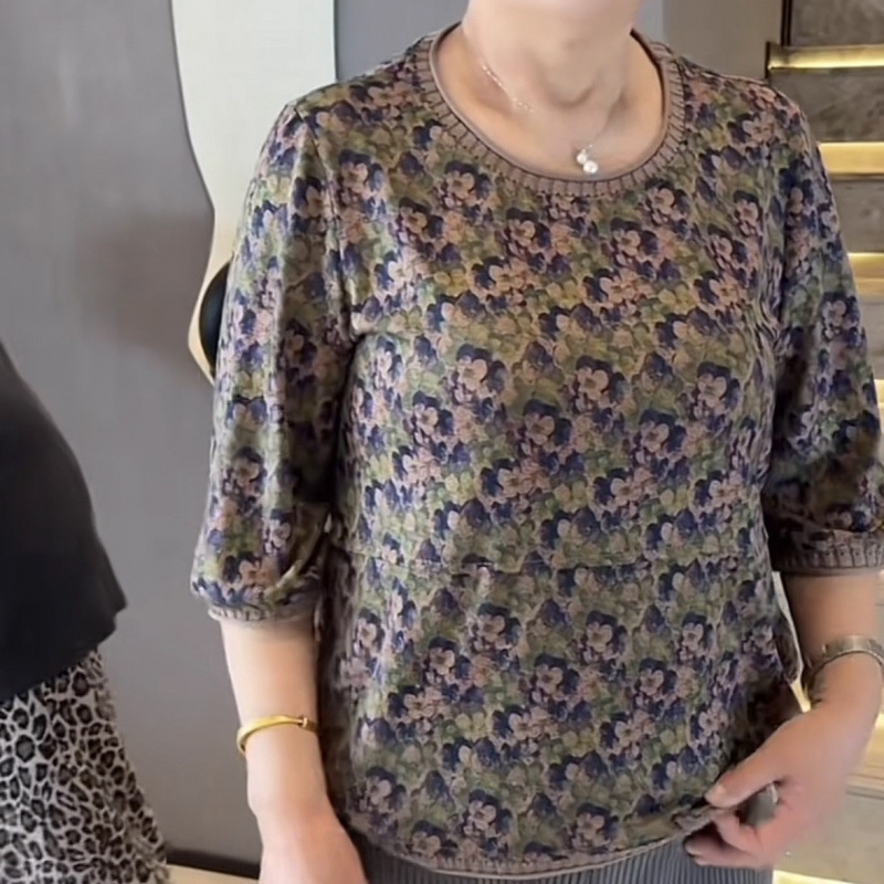 高級大きいサイズ中袖Tシャツレディースラウンドネック花柄夏新作ゆったりお腹カバートップ中高年ママ服|undefined
