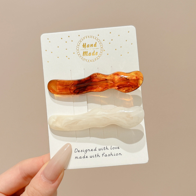 2025 new autumn and winter plush barrettes photography atmosphere sense artifact hairpin high sense girl clip hair accessories headdress