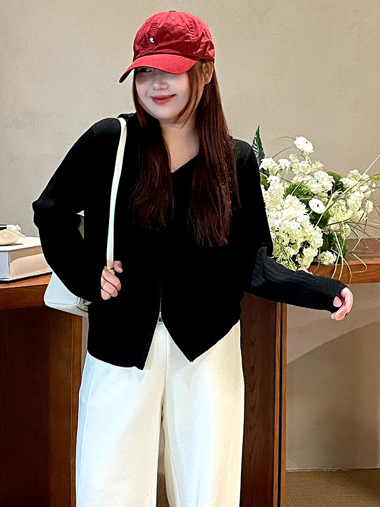 Plus-size women's V-neck hooded sweatshirt women's casual jacket 2025 autumn all-rounder Loose knitted cardigan 23093