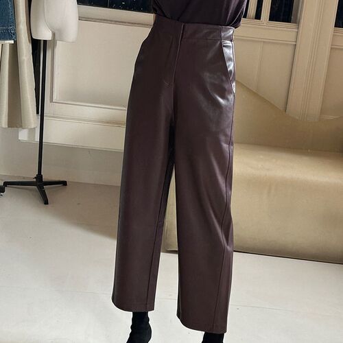 Fat mm slimming loose sickle pants autumn and winter new women's clothing protein leather fashionable casual nine-quarter leather pants