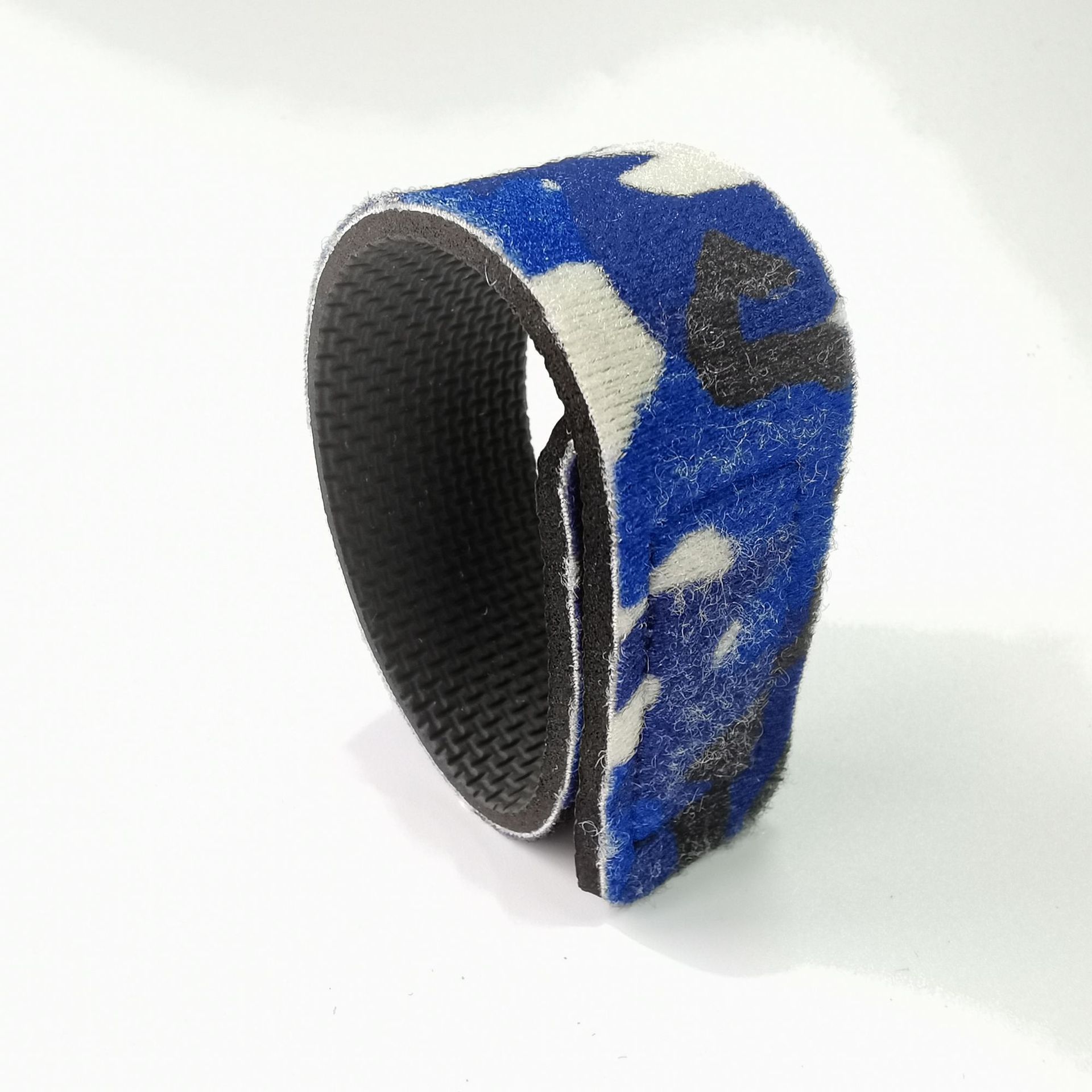 ����˰������������߹̶���ħ�������·�����˴�����������