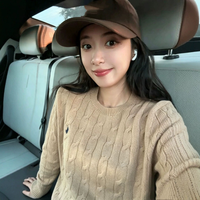 Scan code to view RL Raffia Wool Crew Neck Sweater for Women with Pony Embroidery, Cable Knit Pullover, Long Sleeve Knitwear Scan code to view RL Raffia Wool Crew Neck Sweater for Women with Pony Embroidery, Cable Knit Pullover, Long Sleeve Knitwear