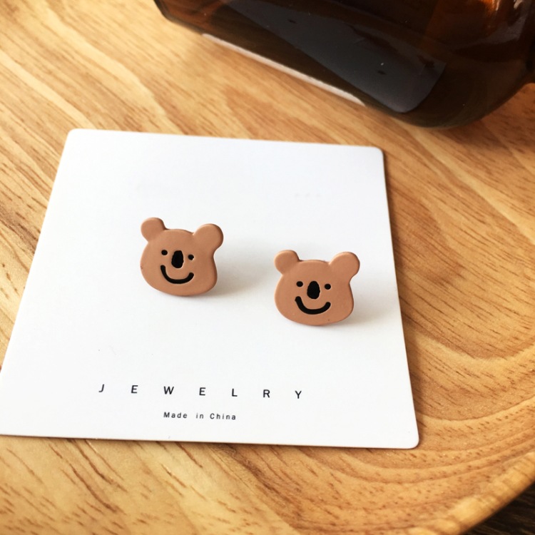 Cute Cartoon Smiling Bear Earrings display picture 3