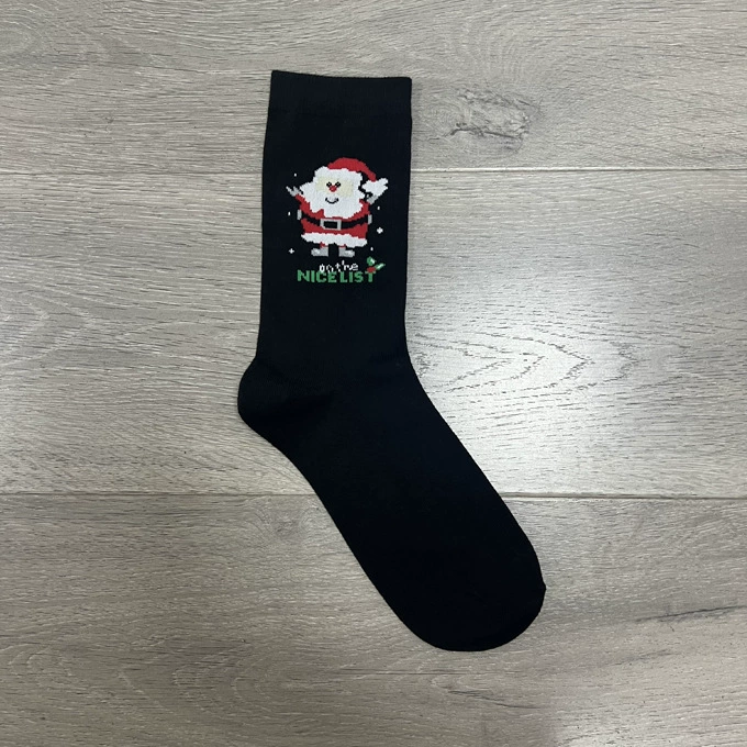 Весенние, осенние и зимние носки для скейтборда Европейские и американские уличные высокие носки Мужские и женские модные носки Уличные европейские и американские модные жаккардовые носки с высоким берцем