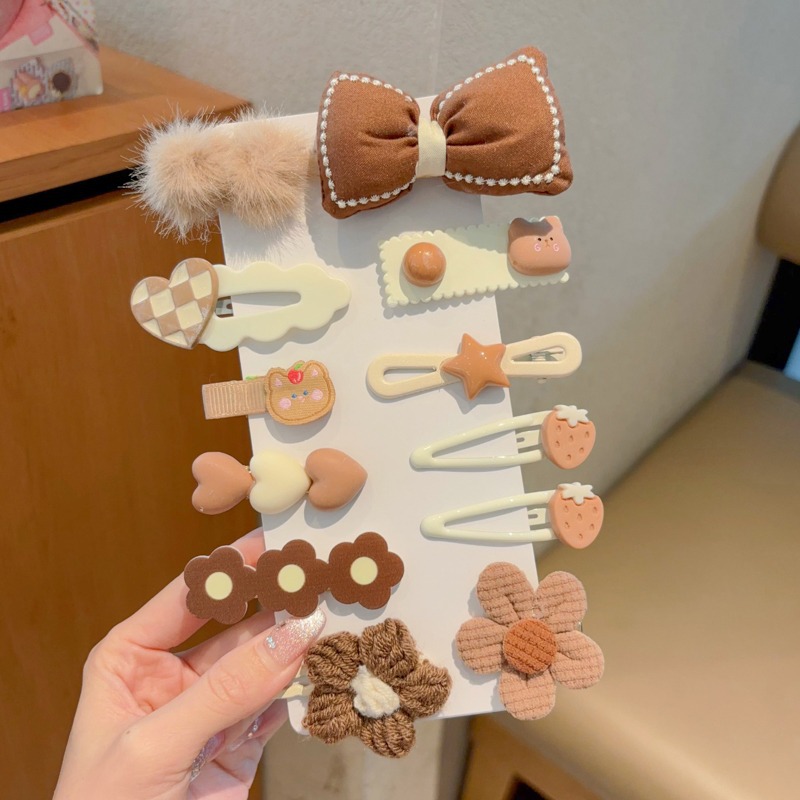 Niña encantadora peluda pel