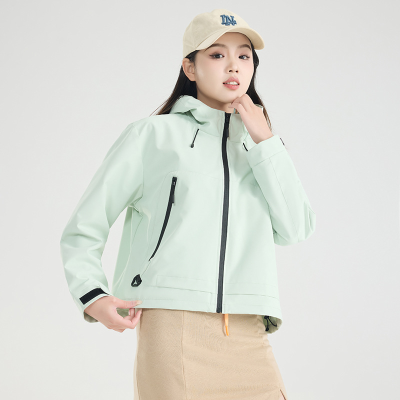 라이트 타이드 그린 여성 모델