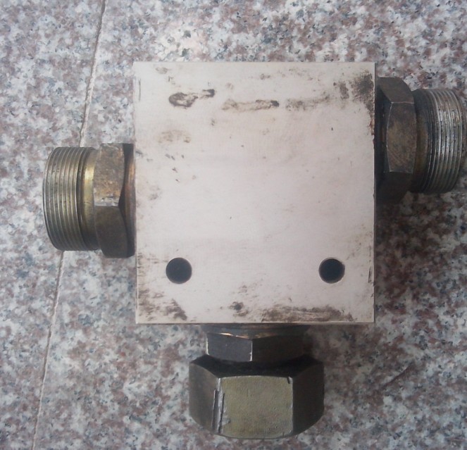 优耐特斯温控阀AMOT9654x160-5C，AMOT5435*170