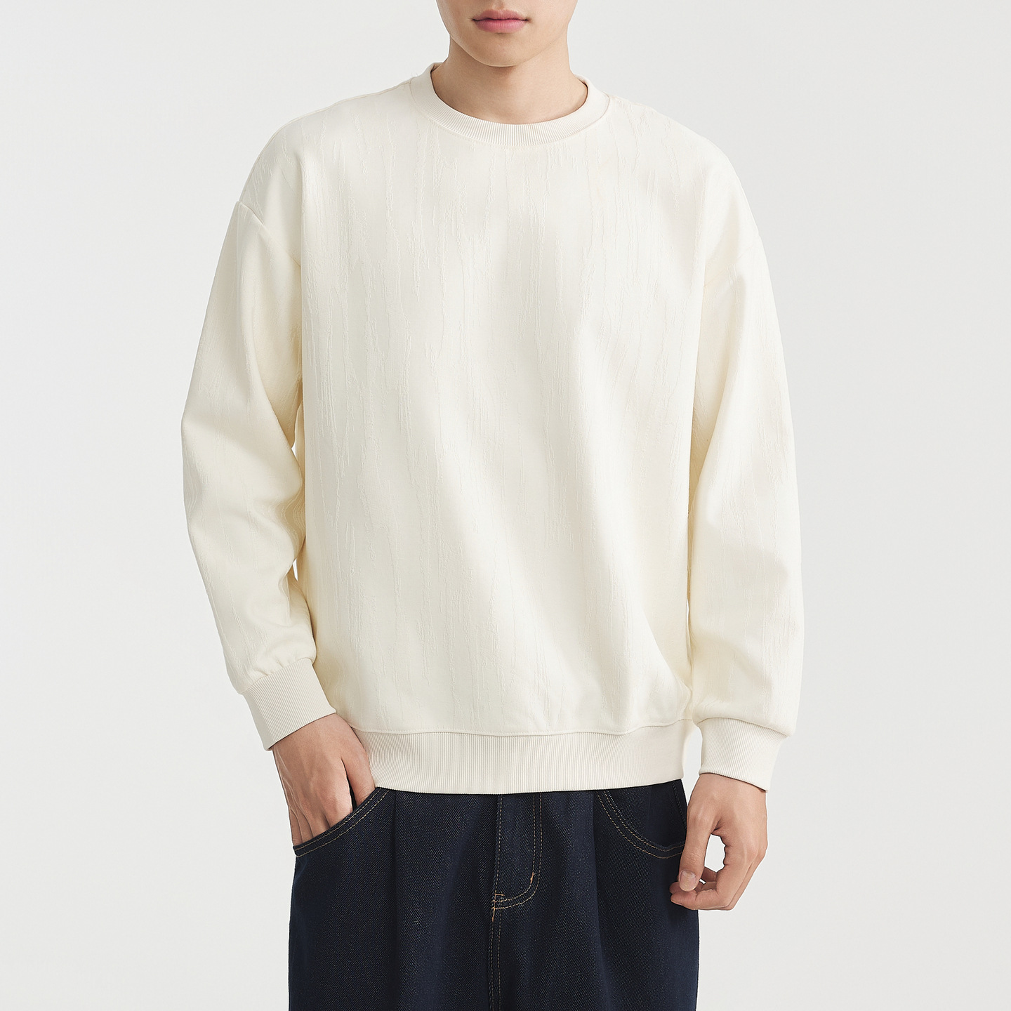 Áo nỉ nam cổ tròn dáng rộng phối màu tương phản chất liệu cotton 330g — màu be