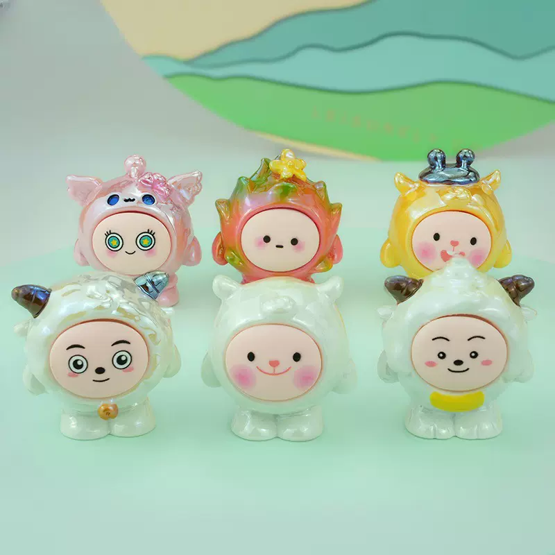 派对潮玩手办盲盒装饰品办公室桌面萌粒树脂摆件小摆件配件