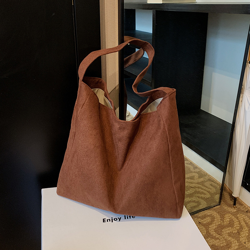 2024 nuevo coreano bolso de camisa debajo de la axila correa de hombro ancha viento lento gran capacidad bolso de color sólido bolso de hombro de cuero suave