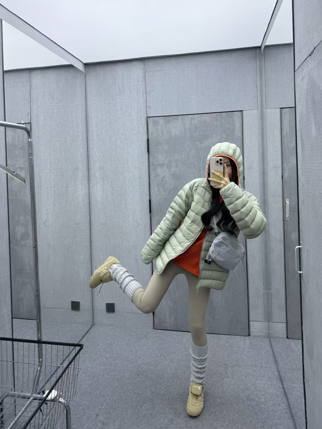 Bird 's Home Selection Cerium Plum Chaqueta a prueba de viento, impermeable, frío y cálido, logotipo de montaña de alta flexibilidad