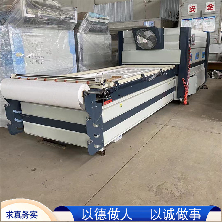 真空覆膜设备全新 橱柜门秸秆门吸塑成型机 全自动家具多用覆膜机