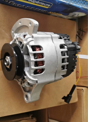 CARRIER generator 300111403 Generatorlar hissələri (Dinamo və detalları)