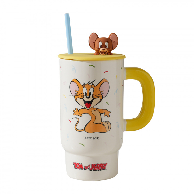 Gatos y ratones de gran capacidad con tazas de tapa de copas de paja tazas de agua domésticas tazas de cerámica femeninas tazas de café