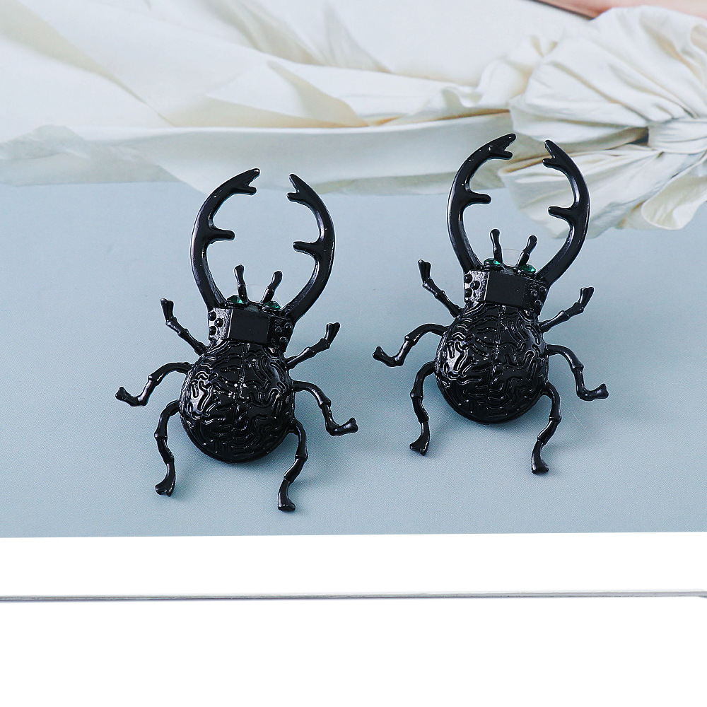 new innovative personality insect alloy paint earrings exaggerated new fashion earringspicture2