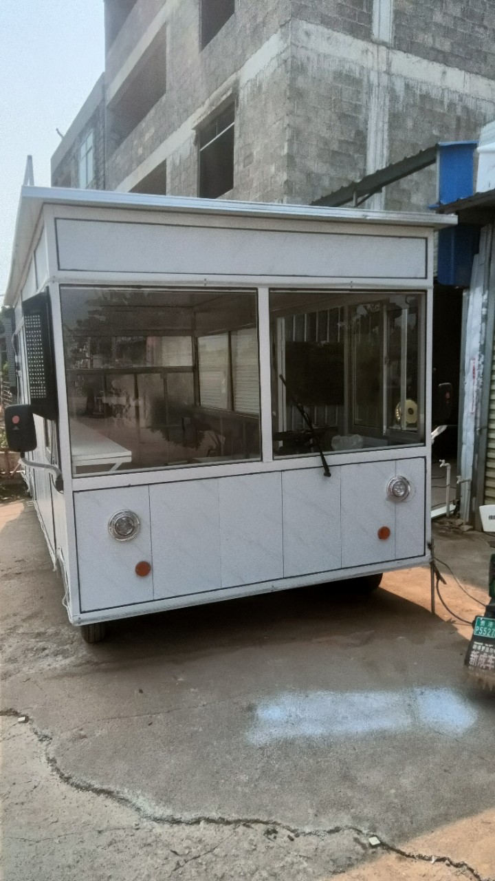 移动美食冷饮车商场多功能奶茶冰淇淋售卖车夜市流动摆地摊餐饮车