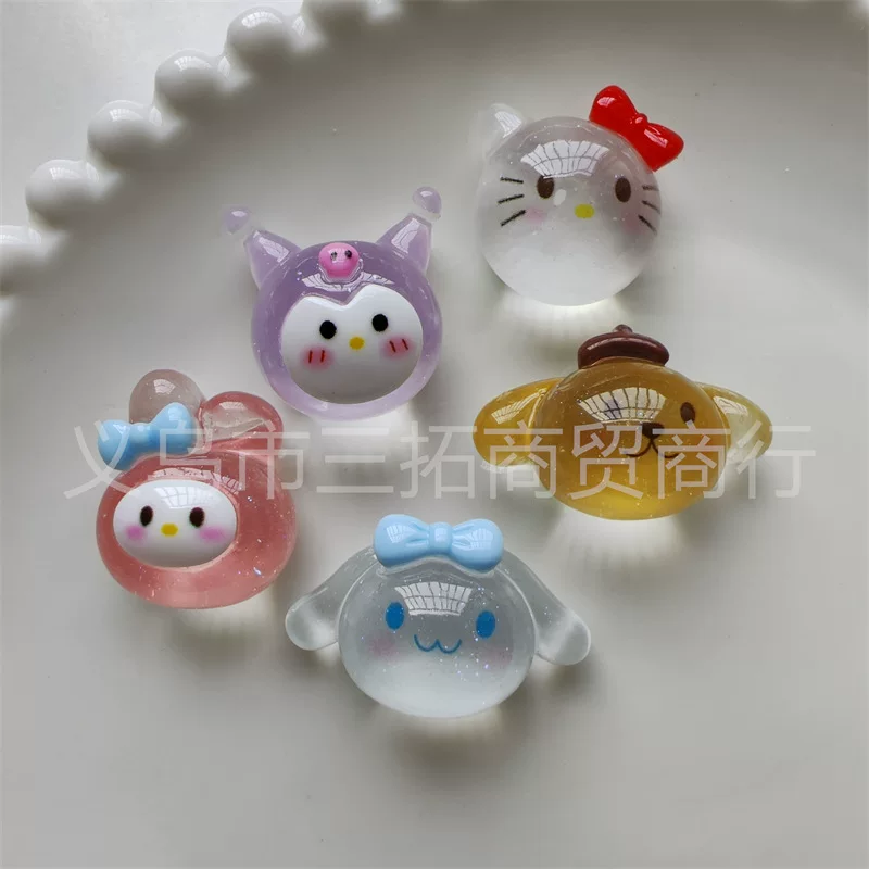 Cartoon accessories, cream phone case, three dimensional accessory, DIY