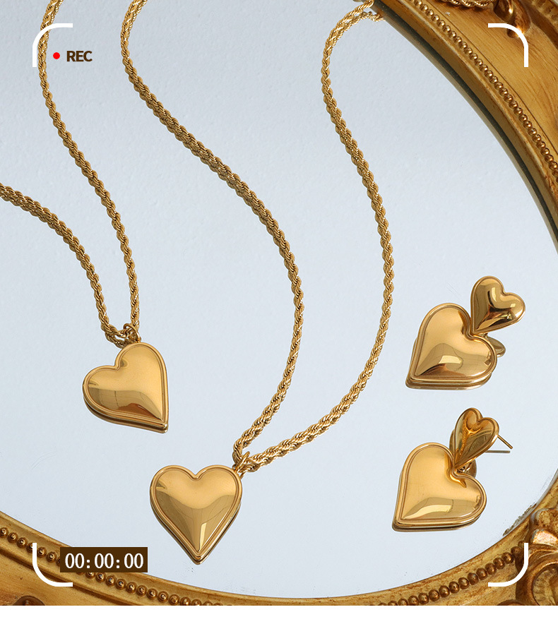 12g Weight PVD Coated Real Gold Plated 18K Gold Heart Shape Titanium Steel Sweet Simple Style Waterproof Non Tarnish Earrings Necklace