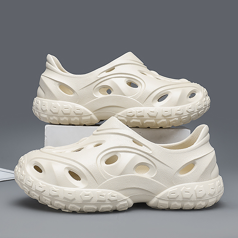 Zapatos para hombres Sandalias especiales para conductores Verano 2025 nuevos zapatos de playa antideslizantes para conducir zapatos con agujeros transpirables para hombres