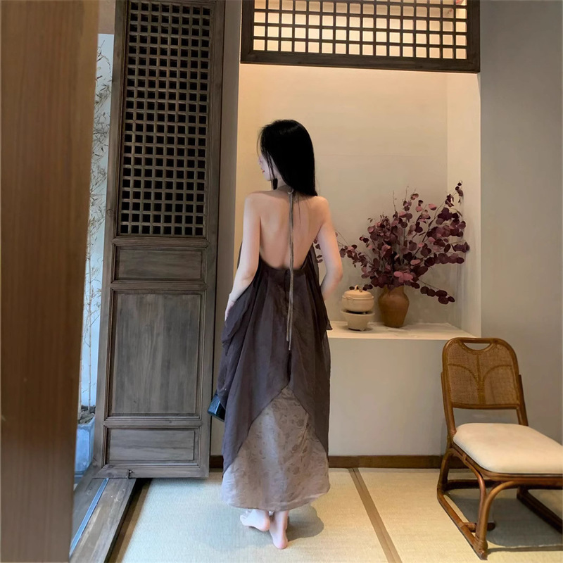新中式复古V领挂脖吊带连衣裙女夏季不规则设计感小众气质长裙子|undefined