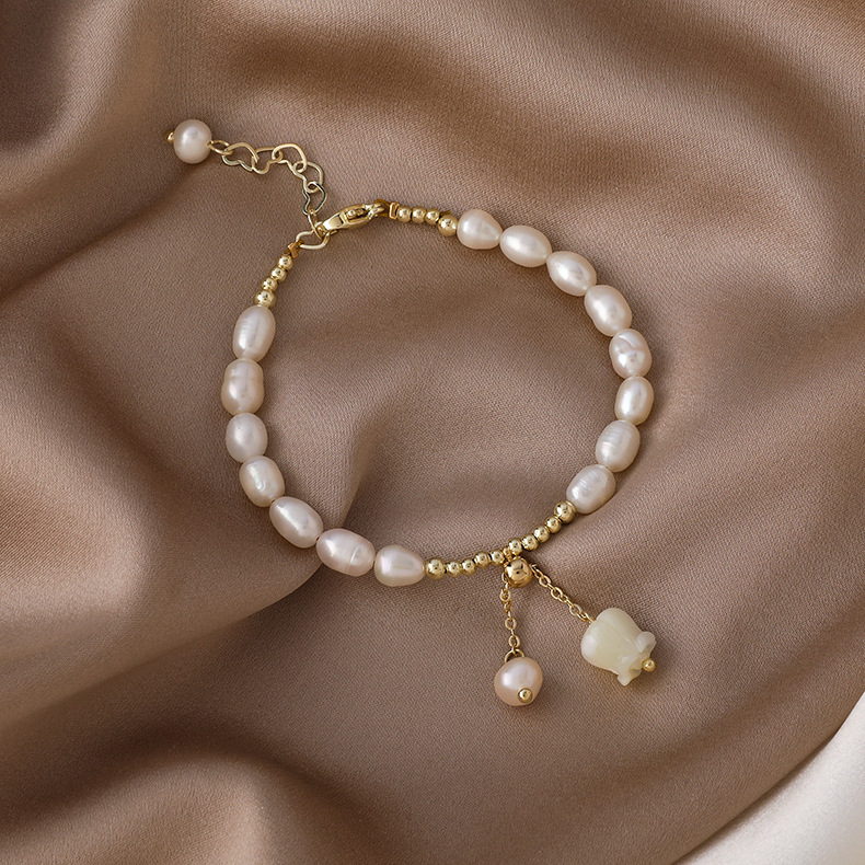 Baroque Pearl Shell Alloy Bracelet Wholesale display picture 1