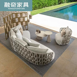 藤编桌椅;户外沙发;沙滩椅