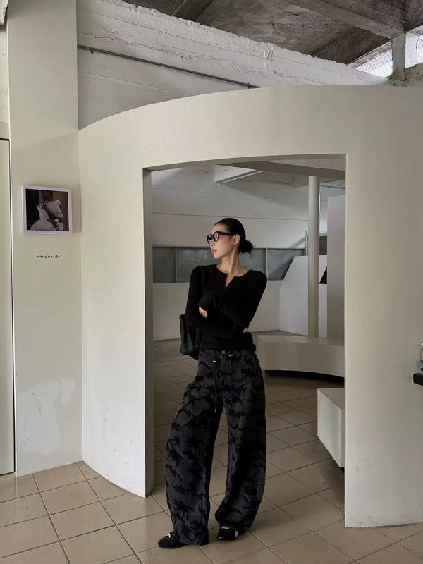 梵思羽美式迷彩工装牛仔裤女秋季街头大码垂感百搭宽松阔腿裤子潮|undefined