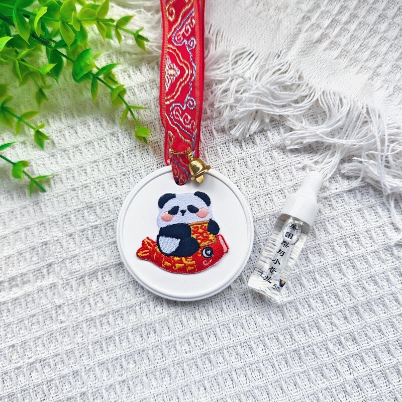 작은 물고기 팬더