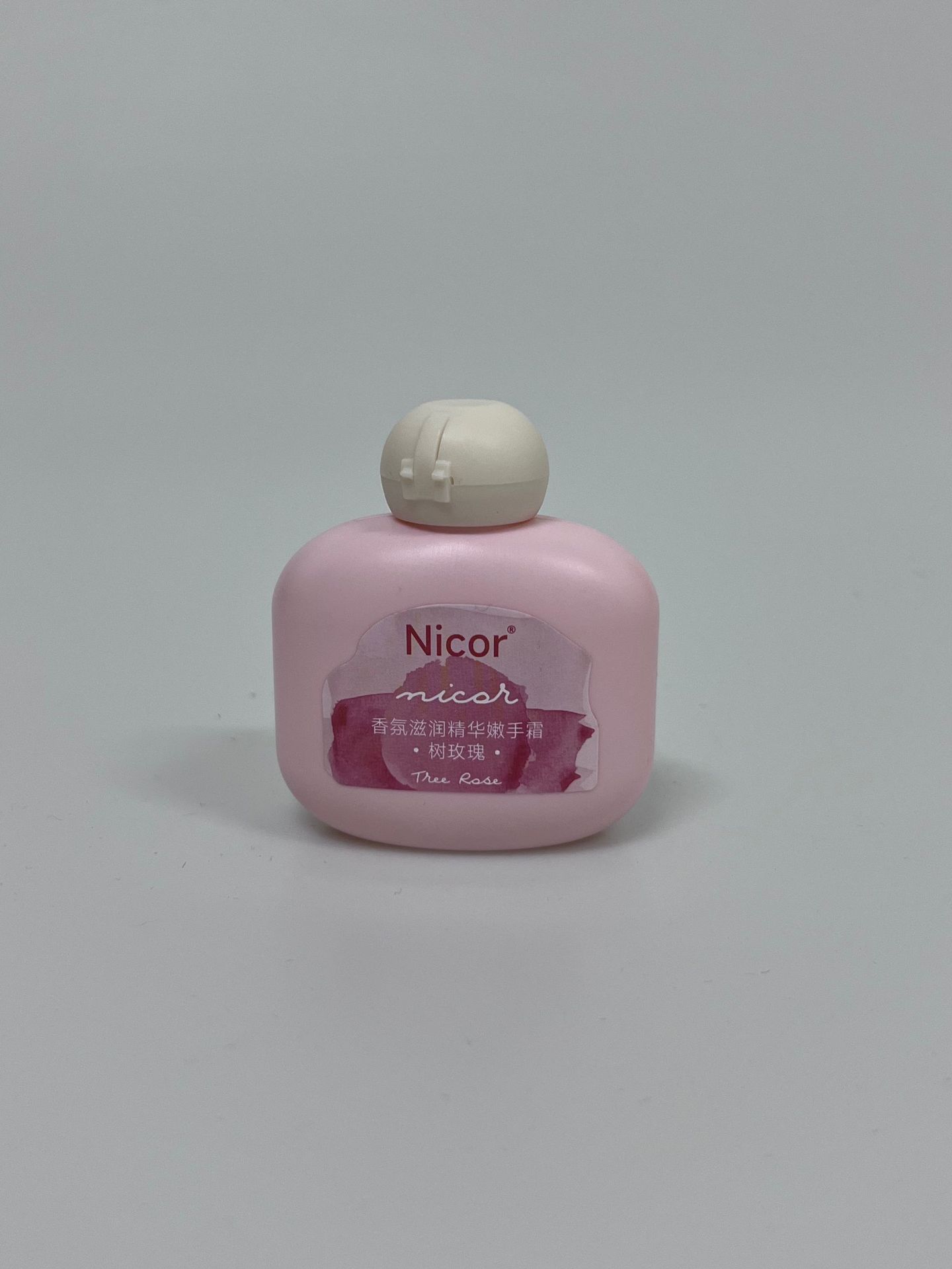 Nicor Fragrance Essence Hand Cream 50g Moisturizing, long-lasting fragrance, anti-cracking hand mask cream, portable for autumn and winter undefined