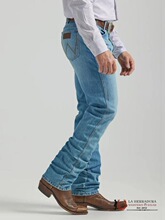 Y 74901 Retro Flared Jeans with Embroidery ���Ŵ���ţ�п�