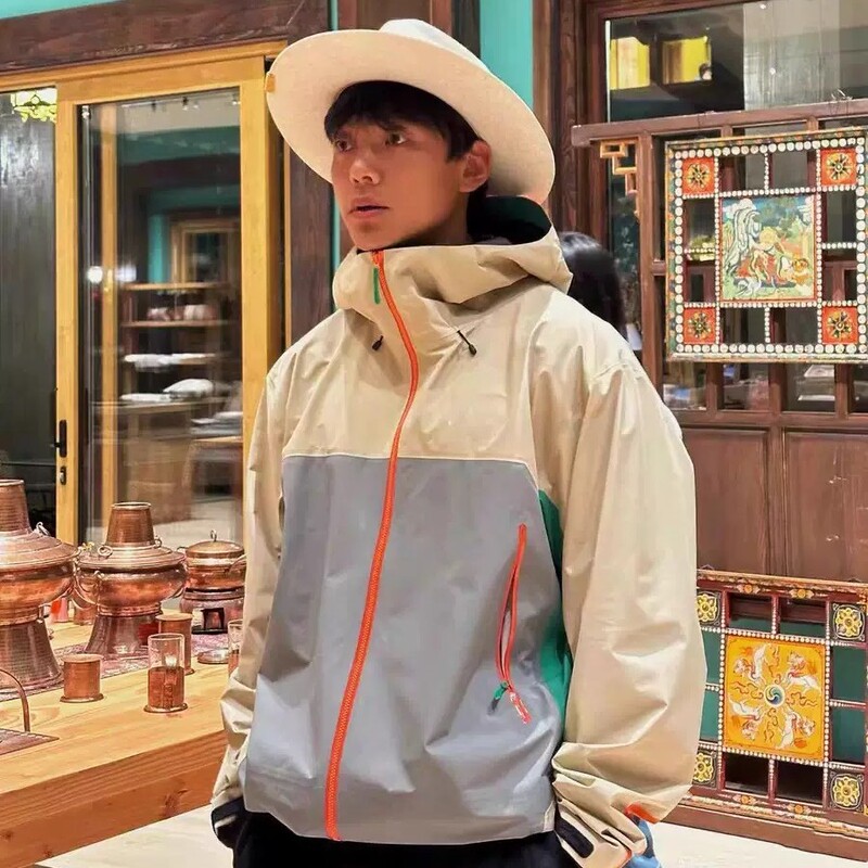 Spring and Autumn Birds Same Songzan Single-Layer Charge Clothes Full Heat Sealing and Adhesive Pressoning Technology Three-Proof Couple Hard Shell All-Match Charge Clothes